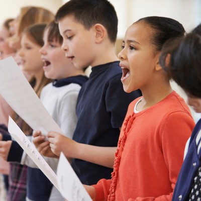 children singer in chorus
