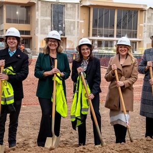 ASCSU students, Dean Kjerstin Thorson, President Amy Parsons, and Provost Mariam Underwood holding shovels at the Clark Groundbreaking